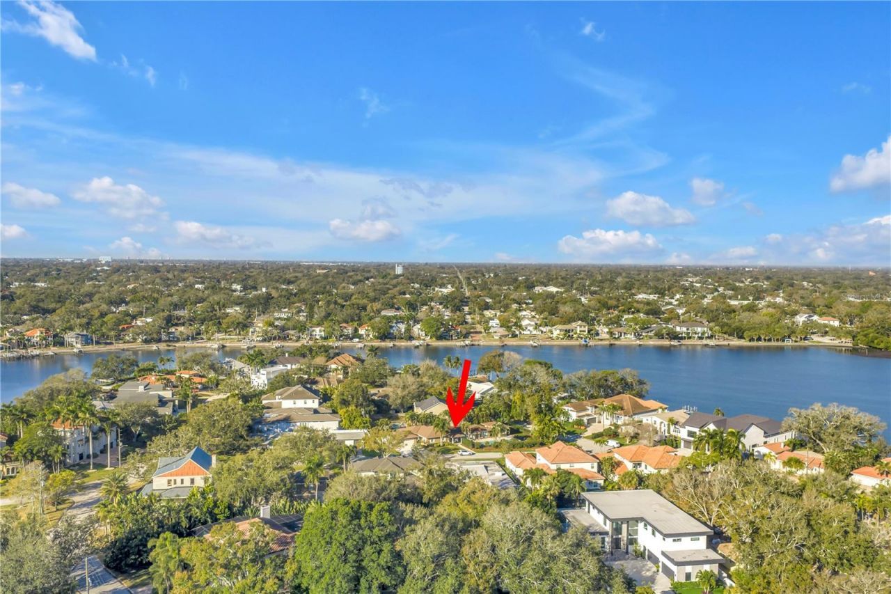 134 Riviera Way Ne, Saint Petersburg, FL 33704 Photo