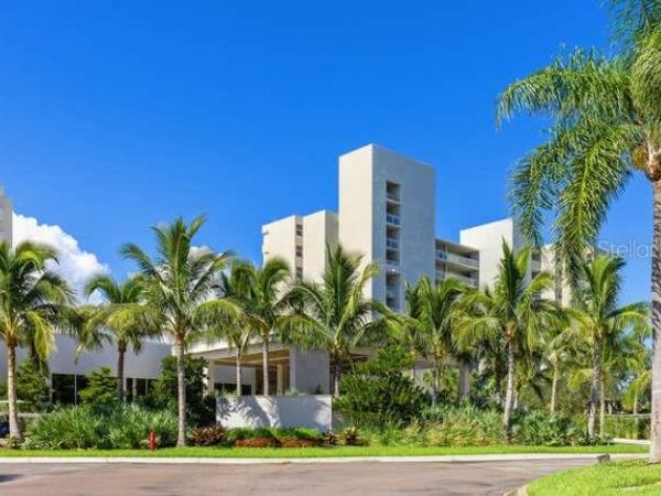 250 SANDS POINT ROAD, Unit 5203, LONGBOAT KEY, FL 34228