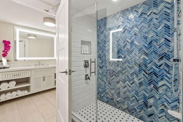 250 Sands Point Road, Unit 5203, Longboat Key, FL 34228 Photo