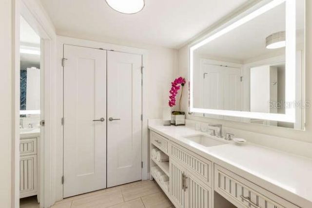 250 Sands Point Road, Unit 5203, Longboat Key, FL 34228 Photo