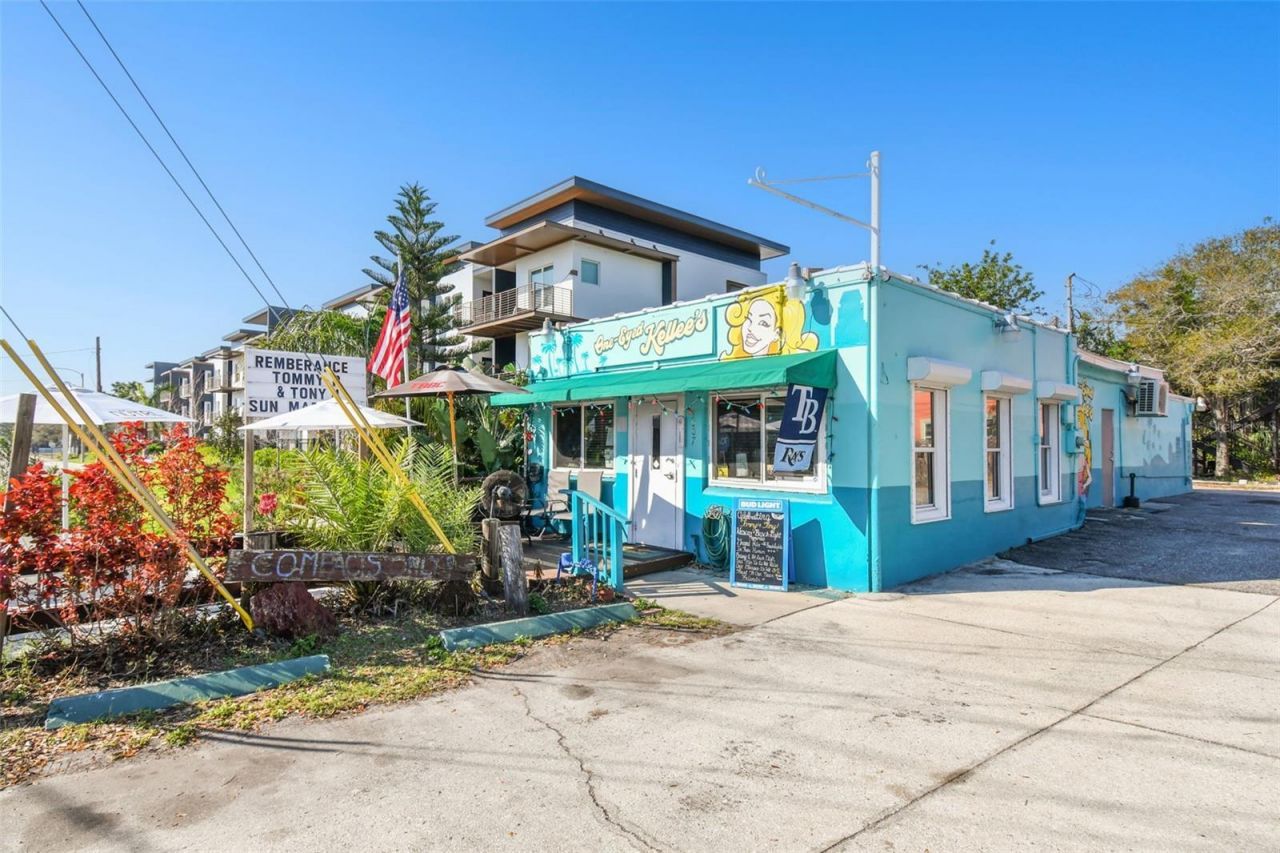 3007 6th Street S, Saint Petersburg, FL 33705 Photo