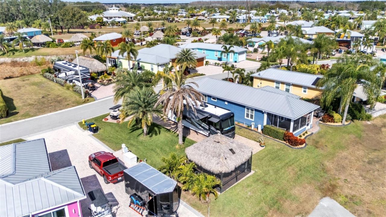 3268 Fish Hawk Drive, Polk City, FL 33868 Photo