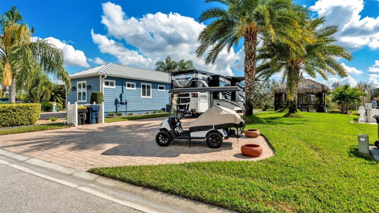 3268 Fish Hawk Drive, Polk City, FL 33868 Photo