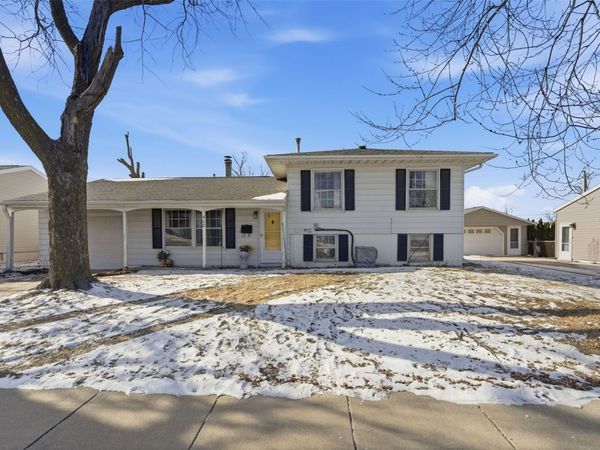 408 Day Street NW, Cedar Rapids, IA 52405