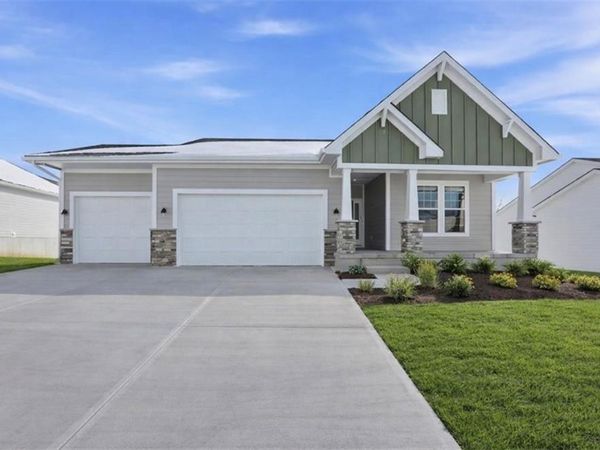 3017 NW 95th Terrace, Kansas City, MO 64154