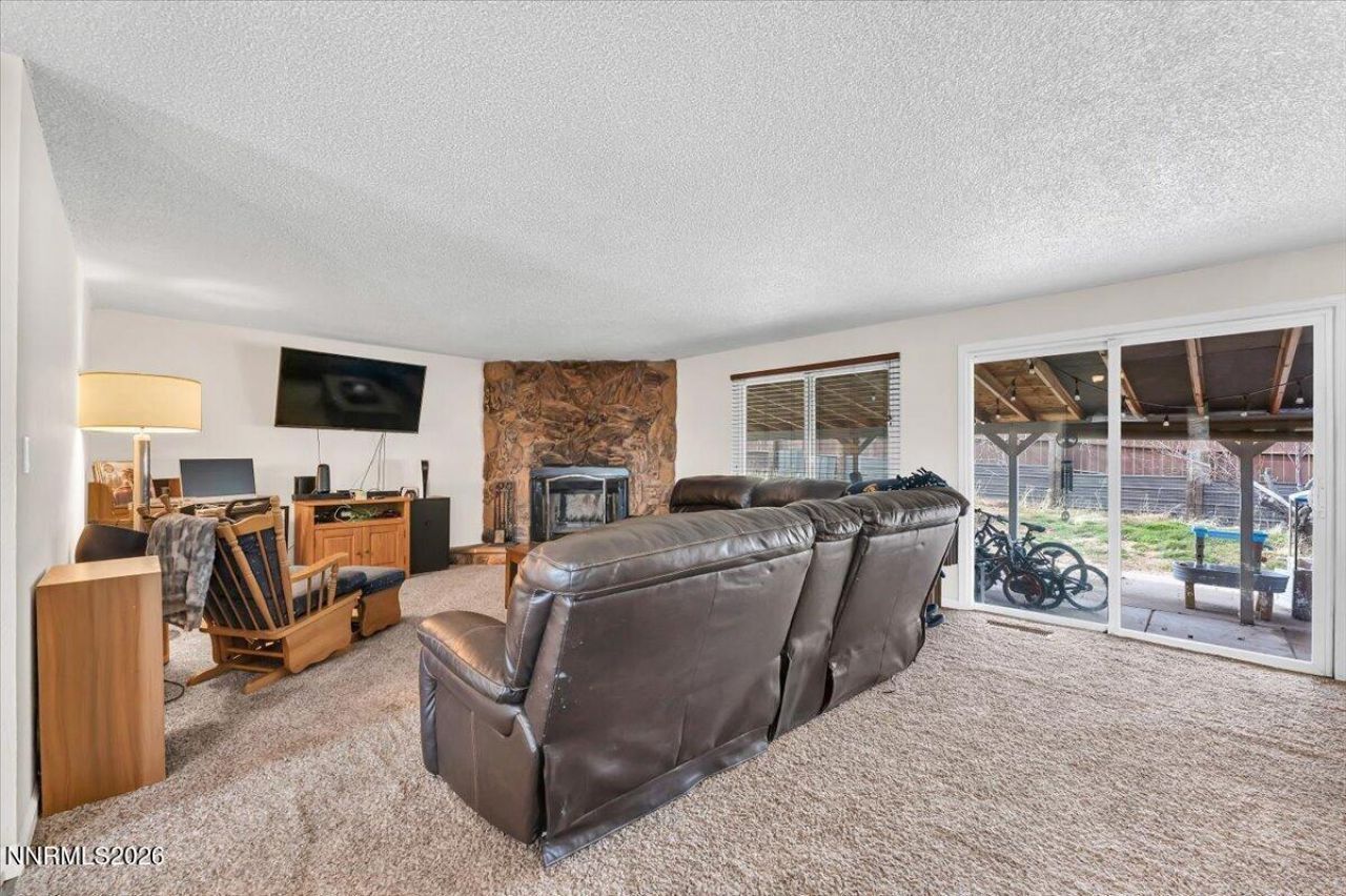 8290 Mohawk Lane, Reno, NV 89506 Photo