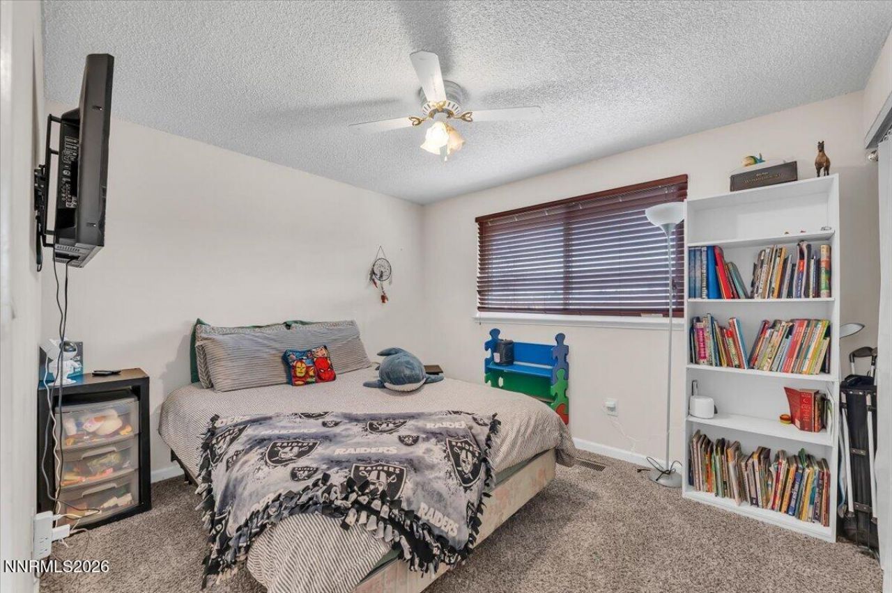 8290 Mohawk Lane, Reno, NV 89506 Photo