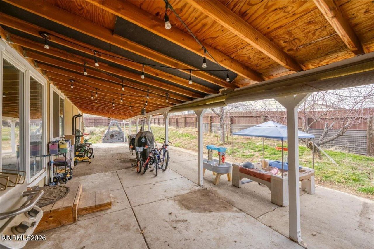 8290 Mohawk Lane, Reno, NV 89506 Photo