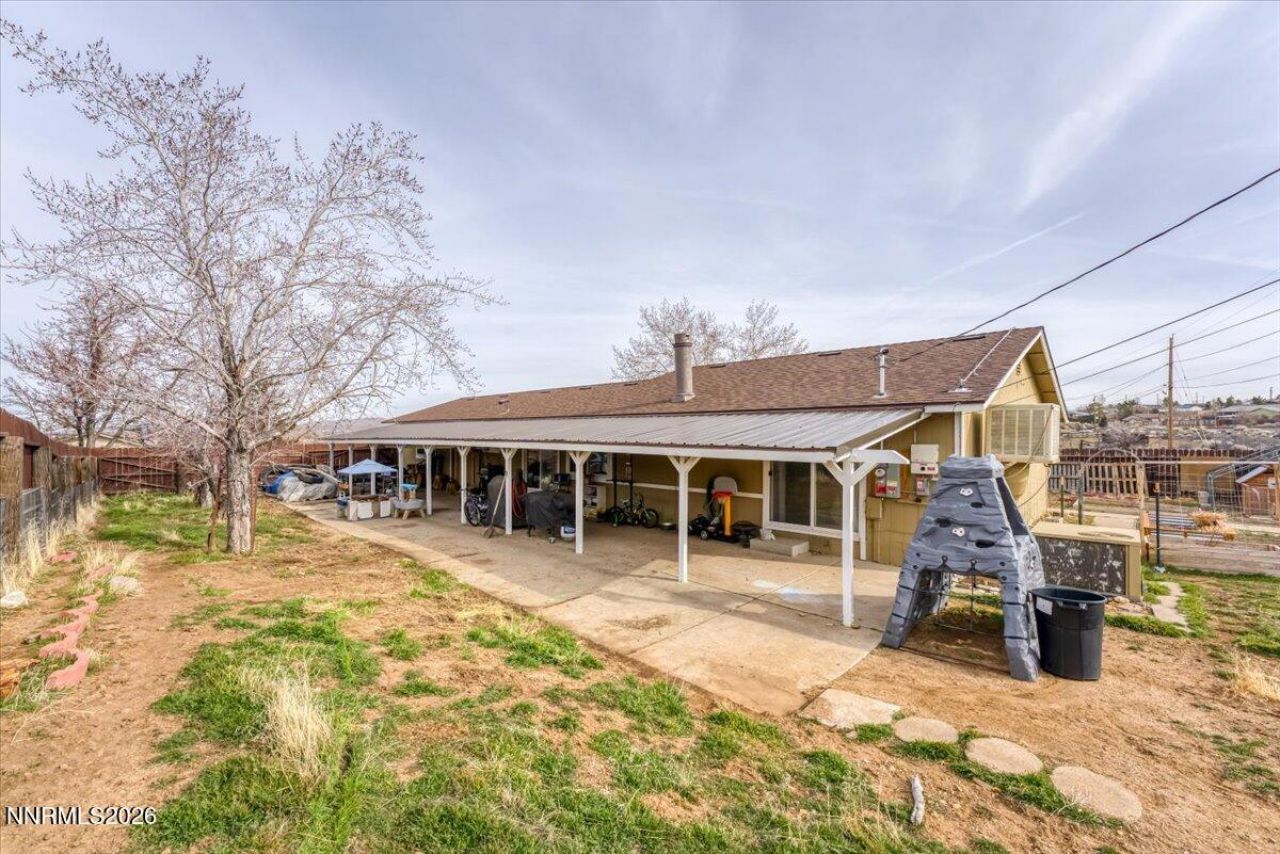 8290 Mohawk Lane, Reno, NV 89506 Photo