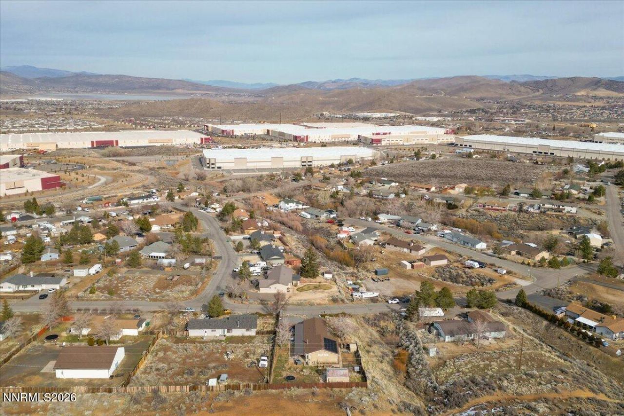 8290 Mohawk Lane, Reno, NV 89506 Photo