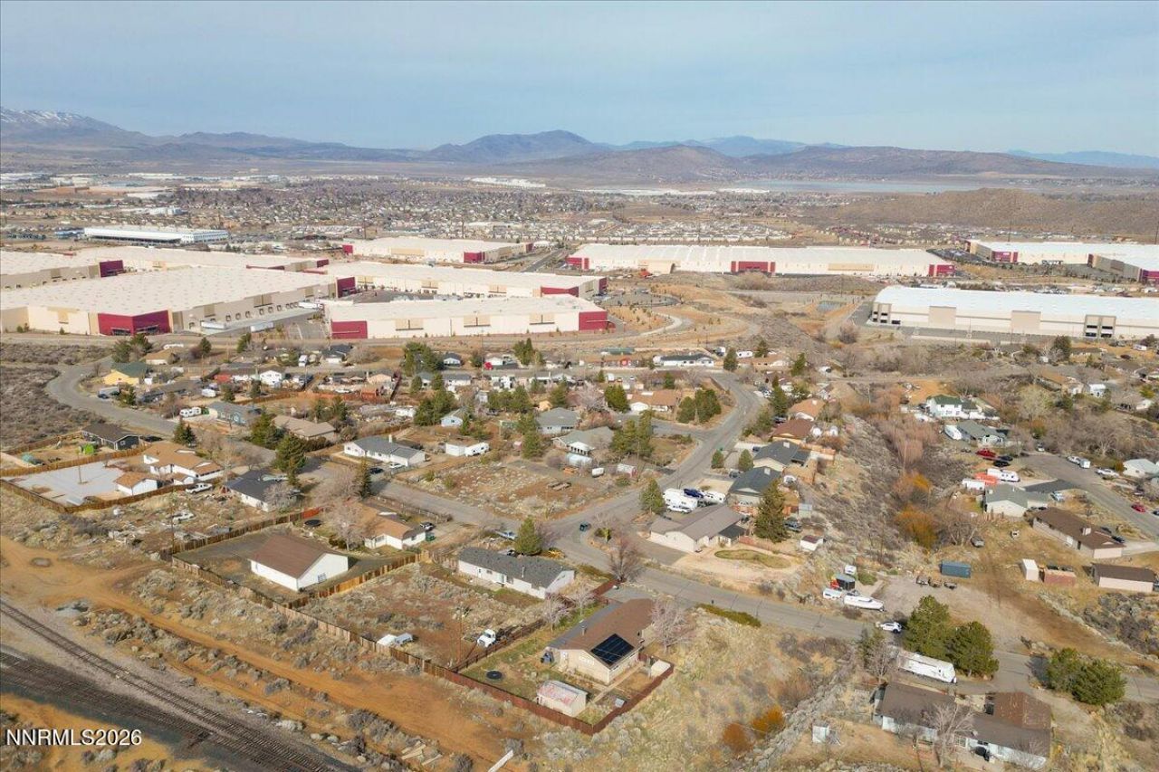 8290 Mohawk Lane, Reno, NV 89506 Photo