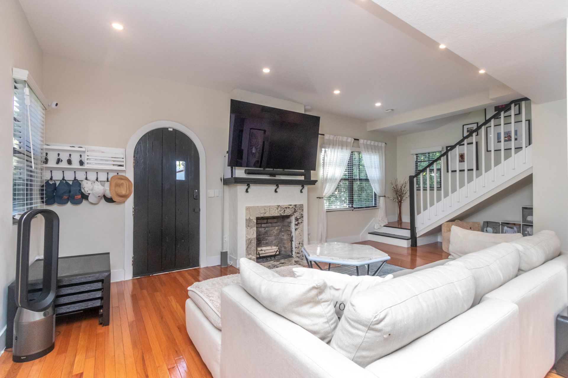 823 38th Street, West Palm Beach, FL 33407 Photo