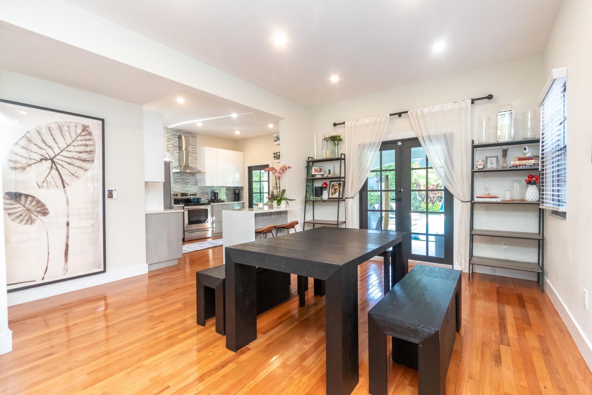 823 38th Street, West Palm Beach, FL 33407 Photo