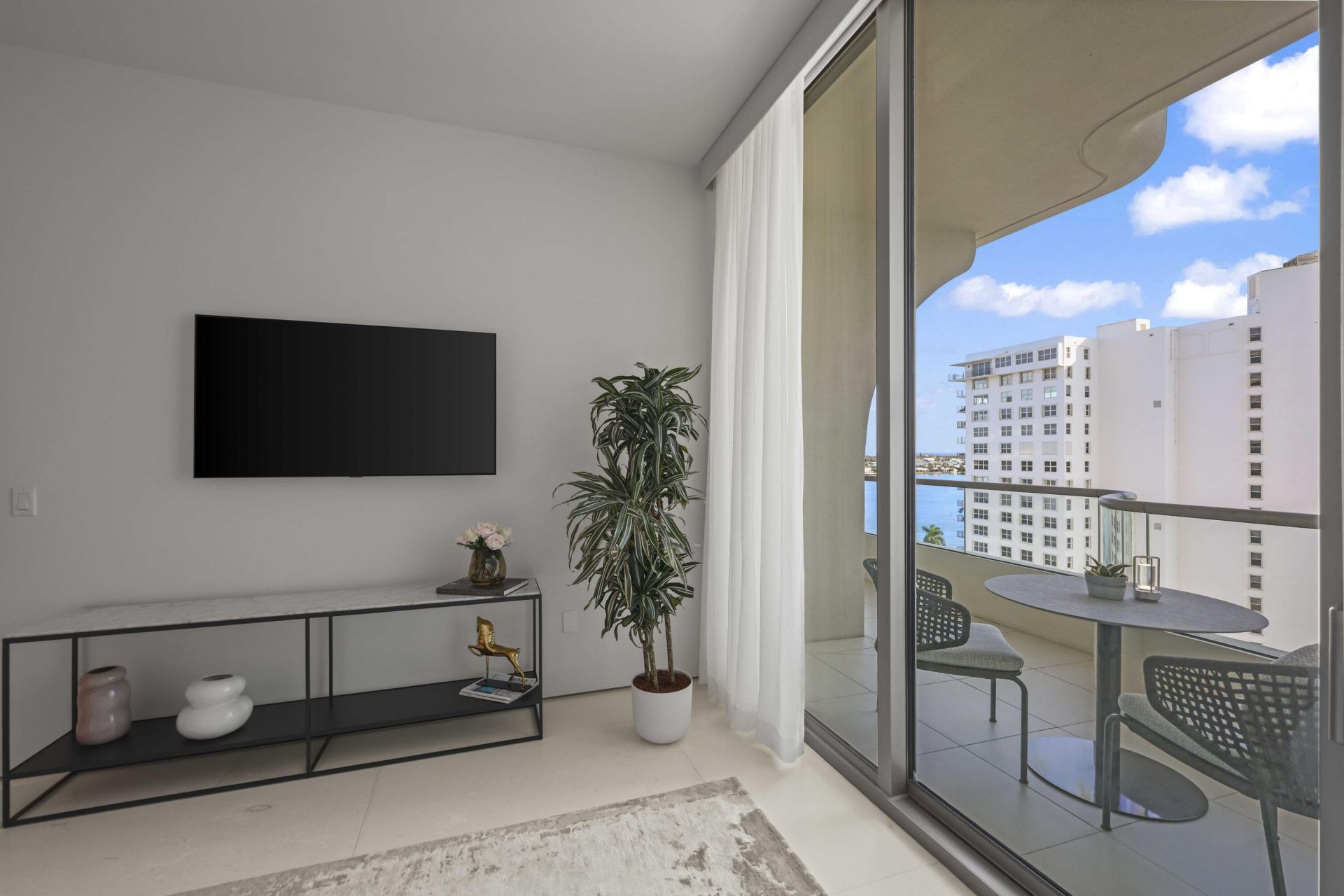 200 Arkona Court, Unit 1002, West Palm Beach, FL 33401 Photo