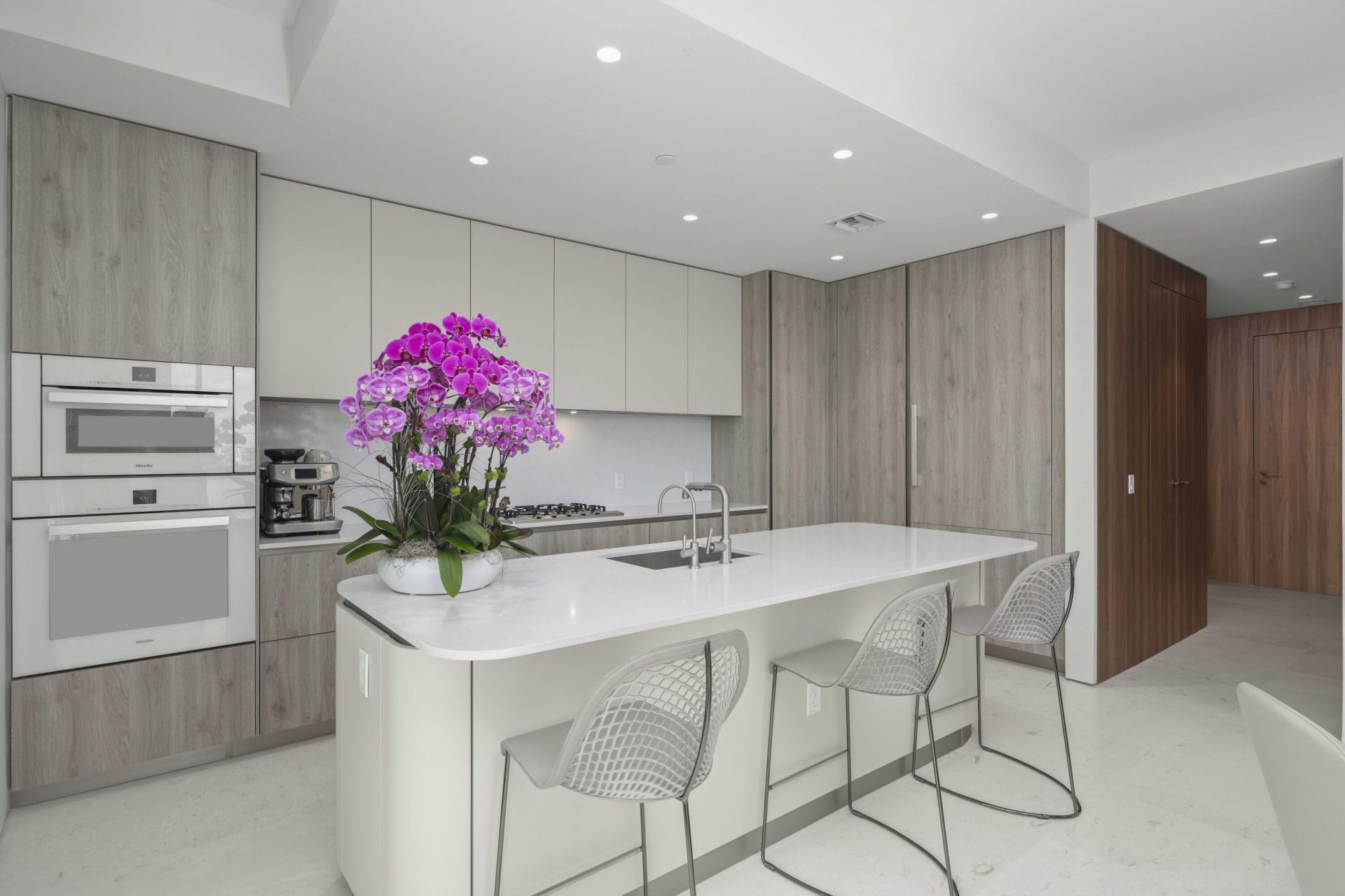 200 Arkona Court, Unit 1002, West Palm Beach, FL 33401 Photo