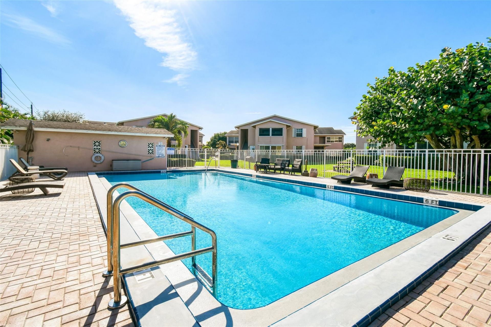 12394 A1a, Unit O8, Palm Beach Gardens, FL 33410 Photo