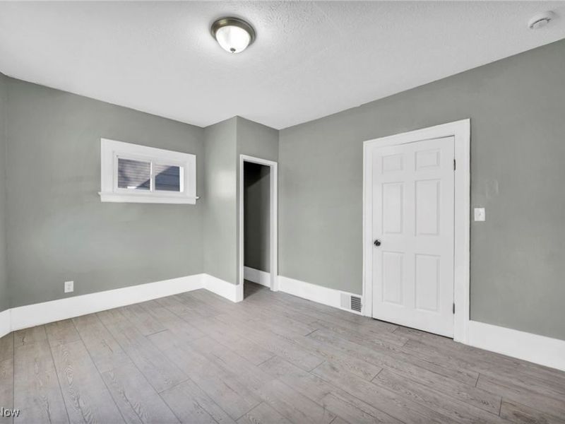 3429 Martin Luther King Jr Drive, Cleveland, OH 44104 Photo 12