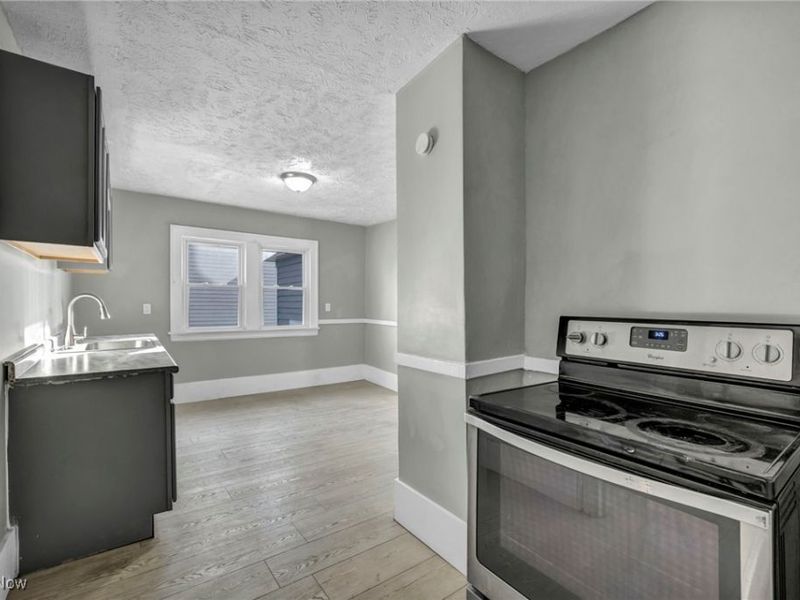 3429 Martin Luther King Jr Drive, Cleveland, OH 44104 Photo 13