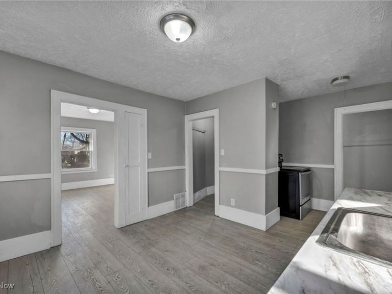 3429 Martin Luther King Jr Drive, Cleveland, OH 44104 Photo 14