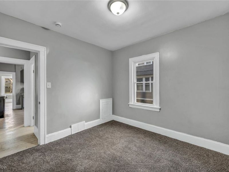 3429 Martin Luther King Jr Drive, Cleveland, OH 44104 Photo 15