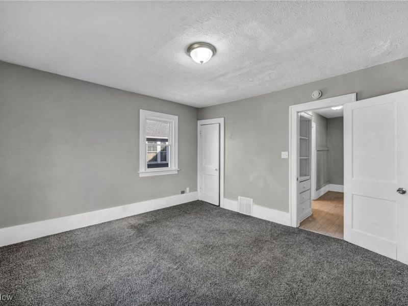 3429 Martin Luther King Jr Drive, Cleveland, OH 44104 Photo 23