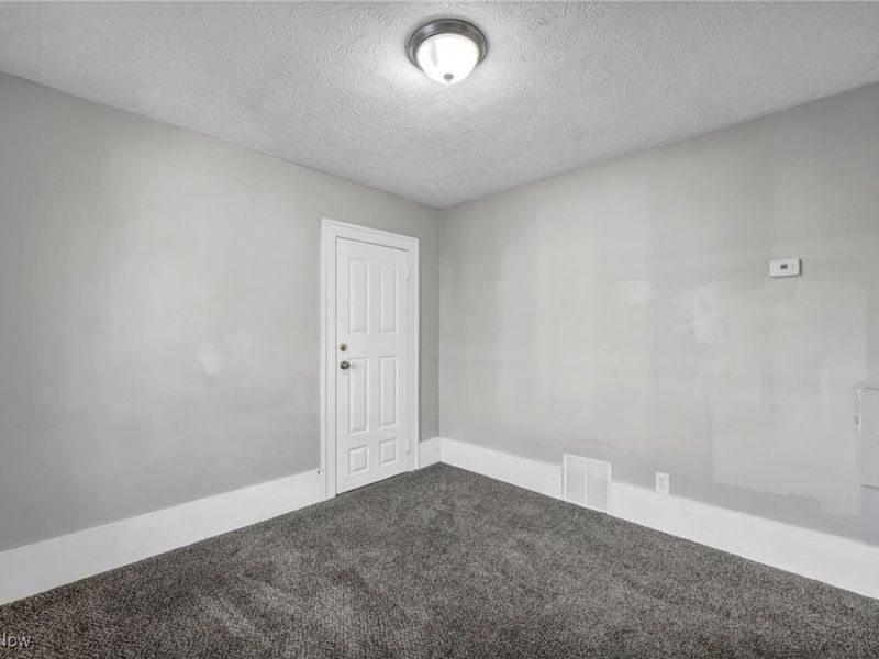 3429 Martin Luther King Jr Drive, Cleveland, OH 44104 Photo 28