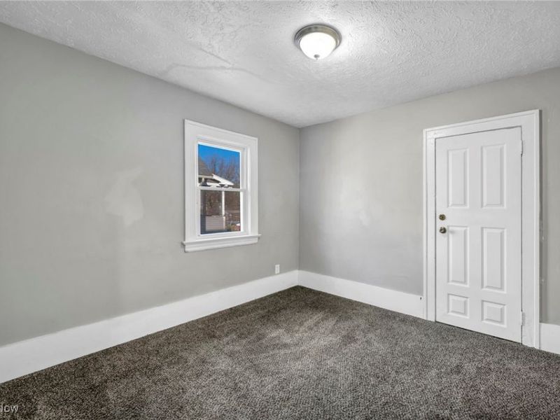 3429 Martin Luther King Jr Drive, Cleveland, OH 44104 Photo 30