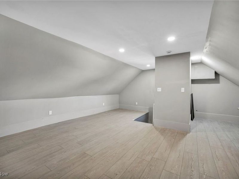 3429 Martin Luther King Jr Drive, Cleveland, OH 44104 Photo 33