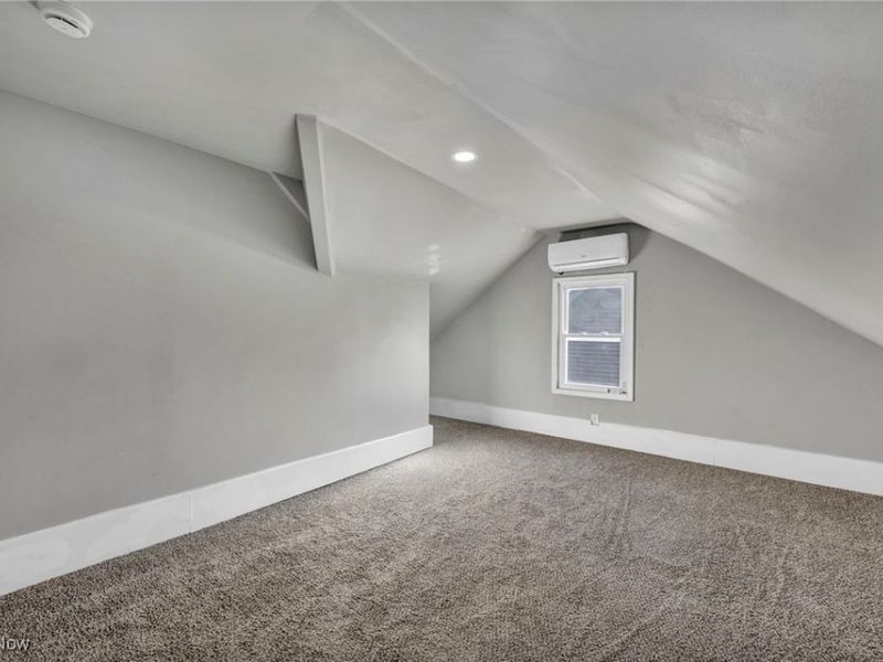 3429 Martin Luther King Jr Drive, Cleveland, OH 44104 Photo 36