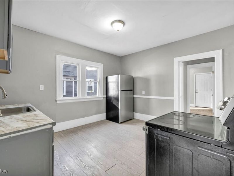 3429 Martin Luther King Jr Drive, Cleveland, OH 44104 Photo 7