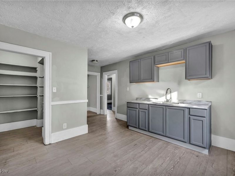 3429 Martin Luther King Jr Drive, Cleveland, OH 44104 Photo 9