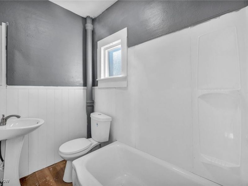 6415 Gertrude Avenue, Cleveland, OH 44105 Photo 19