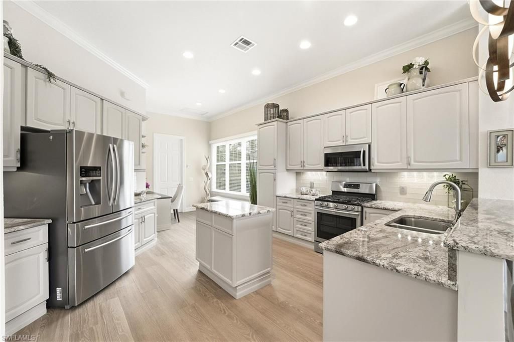 8425 Mallards Way, Naples, FL 34114 Photo