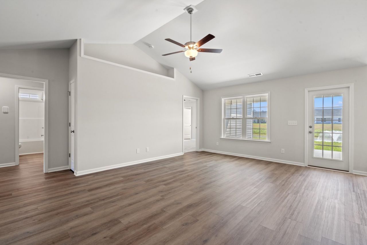 871 Owls Nest Dr. Photo 4