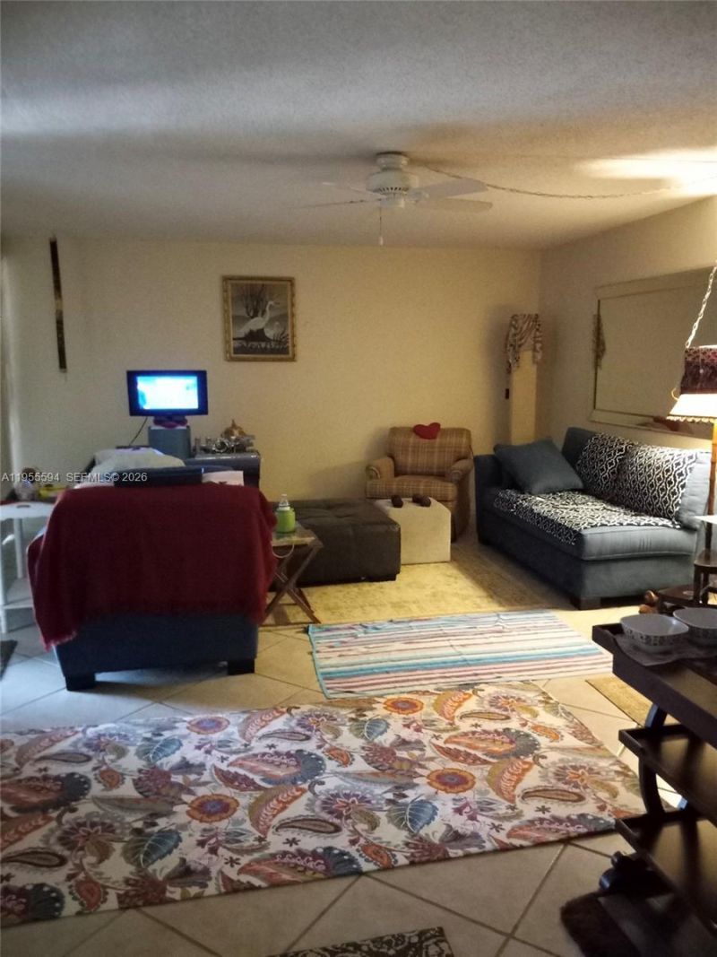 2850 Forest Hills Blvd, Unit 310, Coral Springs, FL 33065 Photo