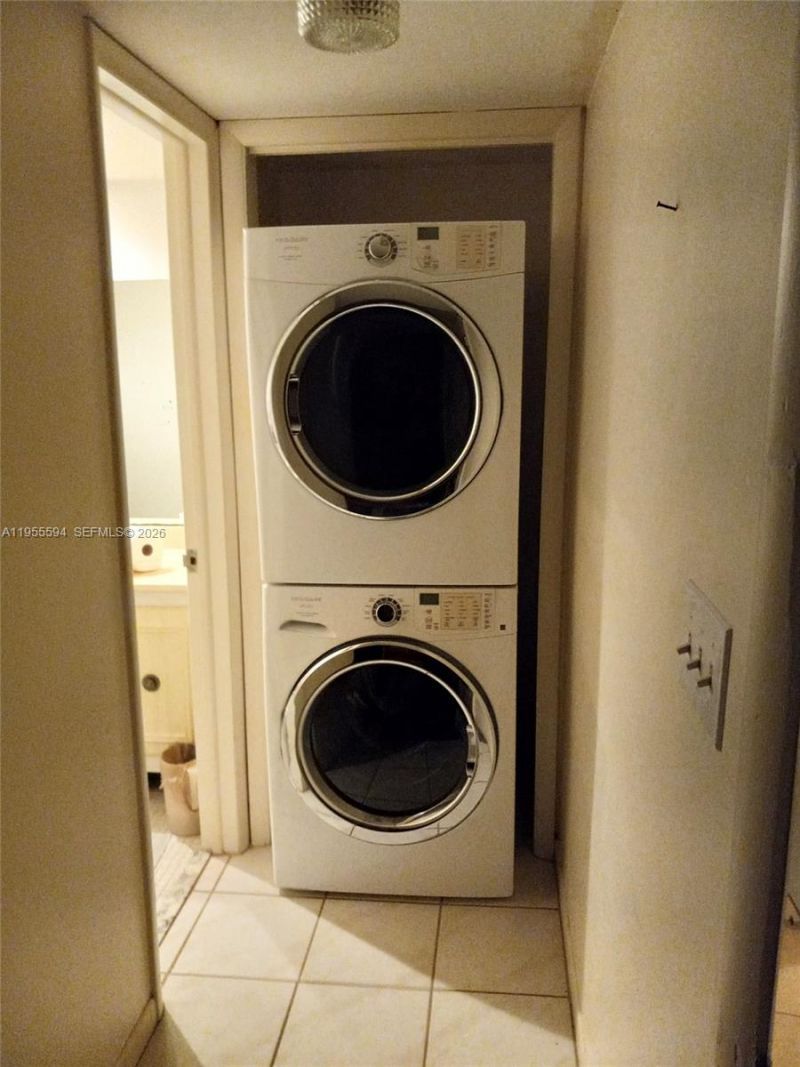 2850 Forest Hills Blvd, Unit 310, Coral Springs, FL 33065 Photo