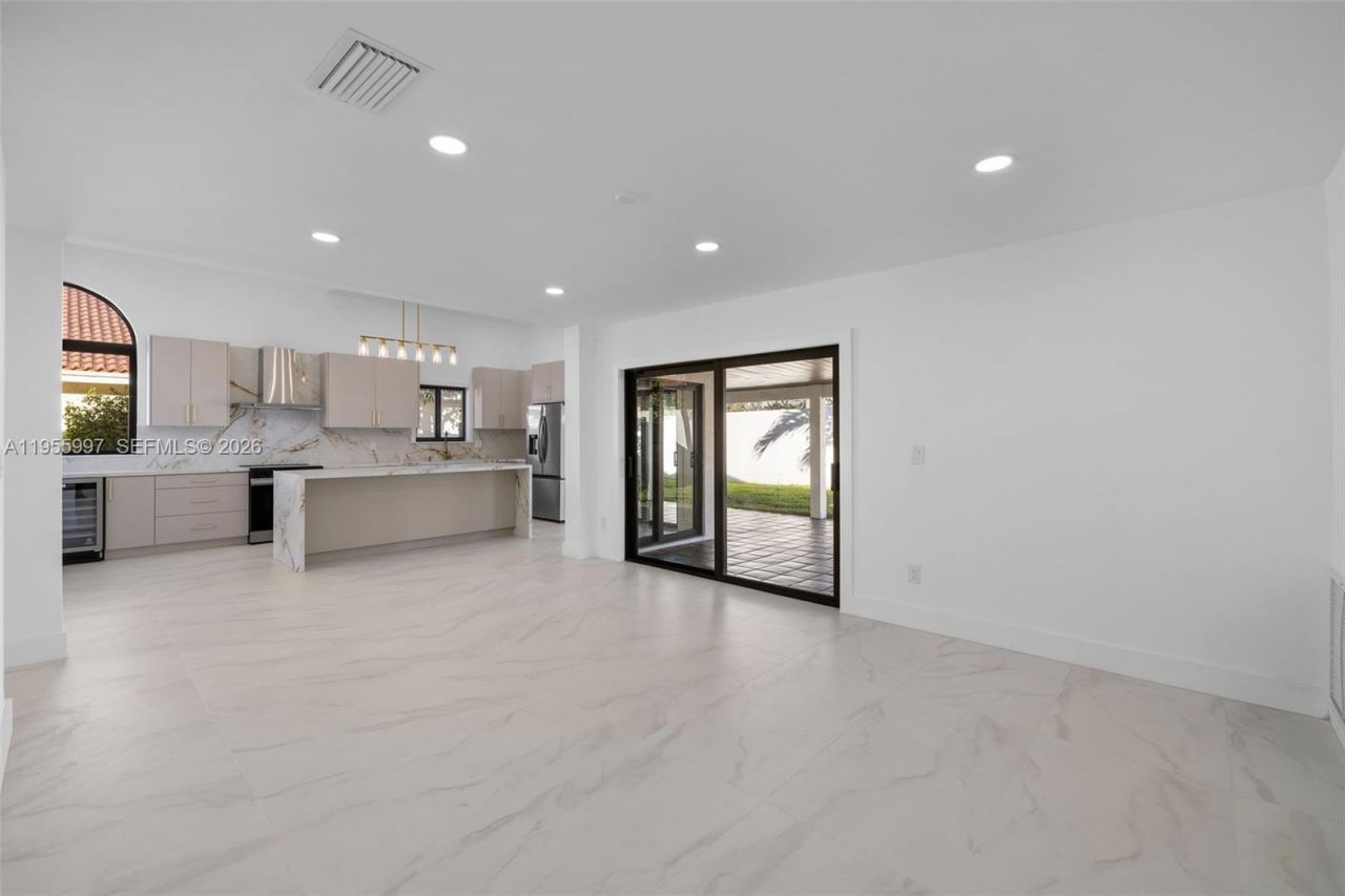 11260 SW 157th Ct, Miami, FL 33196 Photo