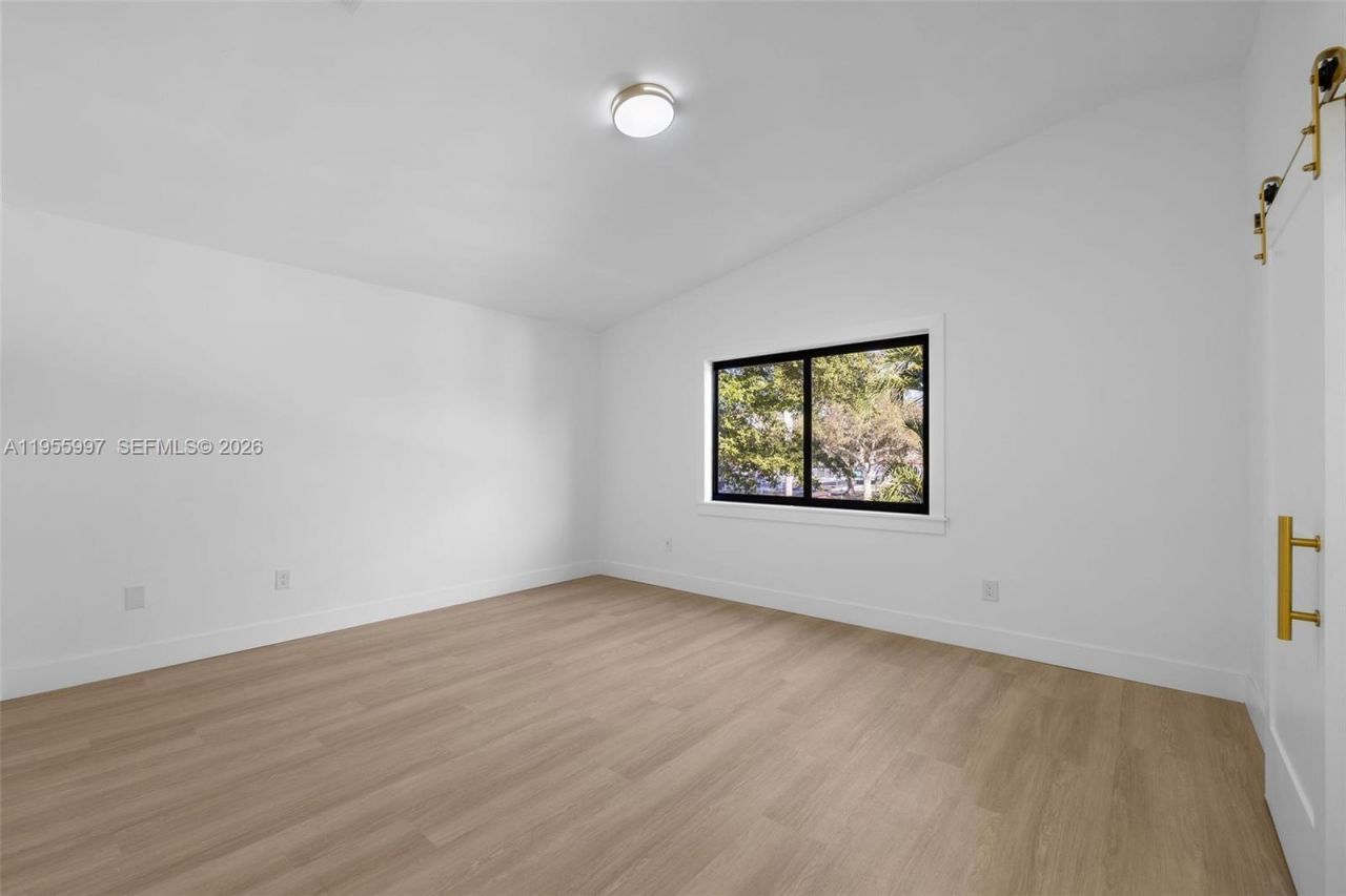 11260 SW 157th Ct, Miami, FL 33196 Photo