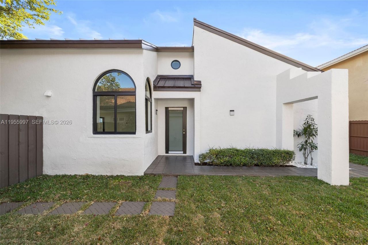 11260 SW 157th Ct, Miami, FL 33196 Photo