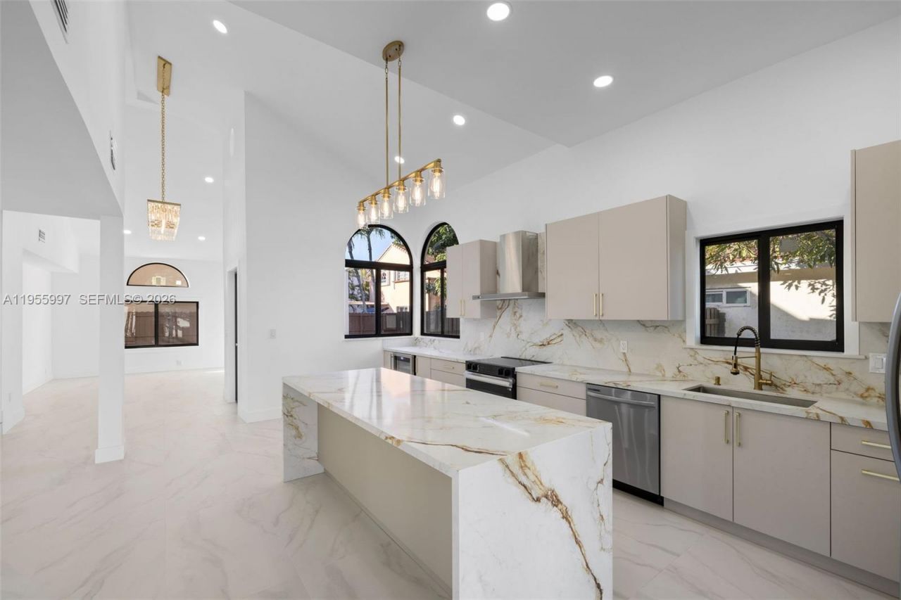 11260 SW 157th Ct, Miami, FL 33196 Photo