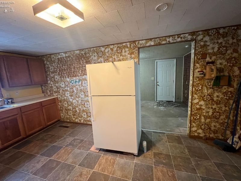 804 W Franklin Street, Kenton, OH 43326 Photo 5