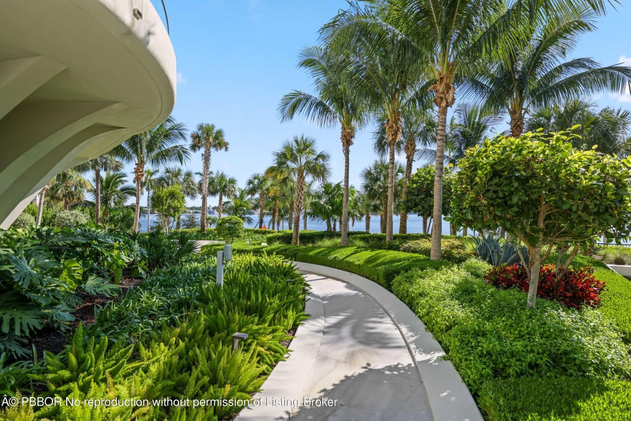 200 Arkona Court, Unit 1002, West Palm Beach, FL 33401 Photo