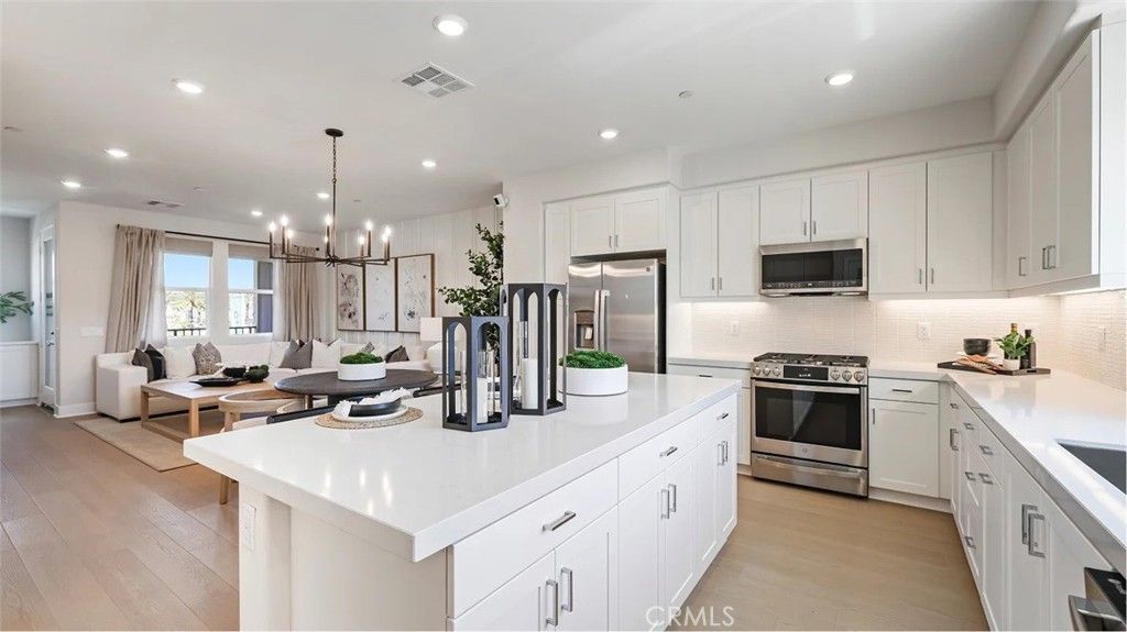 1750 E Park Street, Unit 20, Anaheim, CA 92805 Main Photo