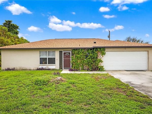 1404 SE 36th TER, CAPE CORAL, FL 33904