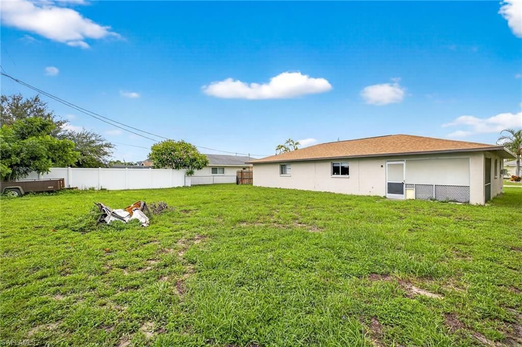1404 SE 36th Ter, Cape Coral, FL 33904 Photo