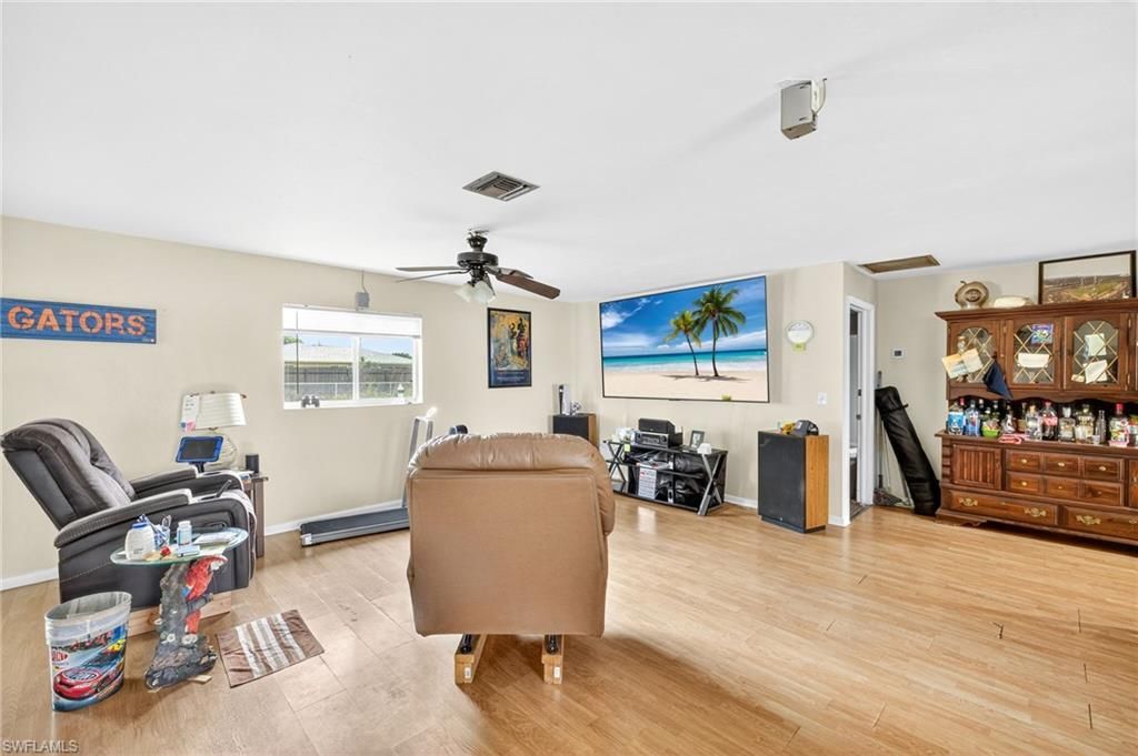 1404 SE 36th Ter, Cape Coral, FL 33904 Photo