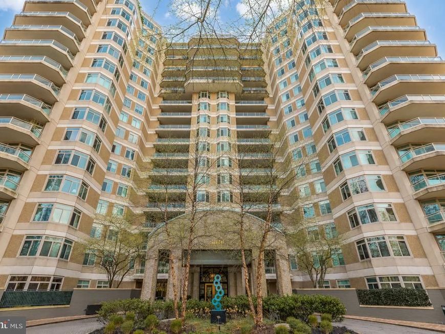 5630 Wisconsin Avenue, Unit 805, Chevy Chase, MD 20815 Main Photo