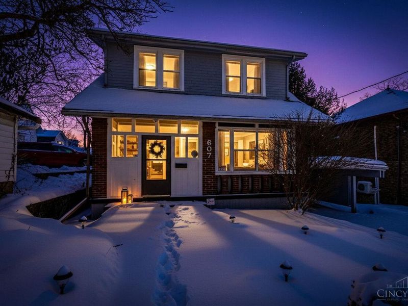 607 Foulke Street, Cincinnati, OH 45220 Photo 3