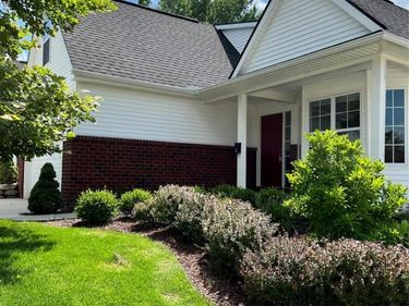 828 Nelsons Ridge Drive, Howell, MI 48843