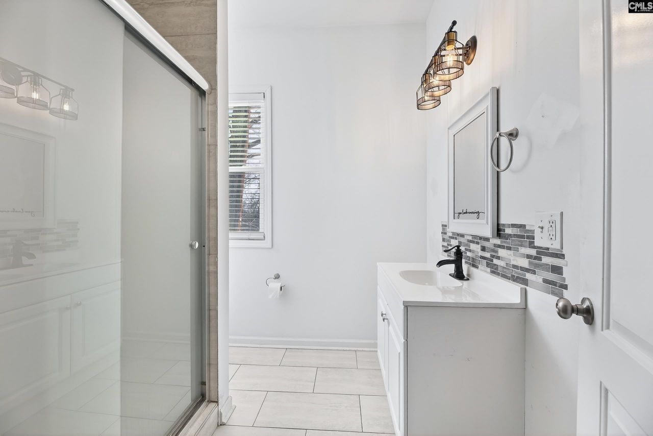 523 Dibble Street Photo 26